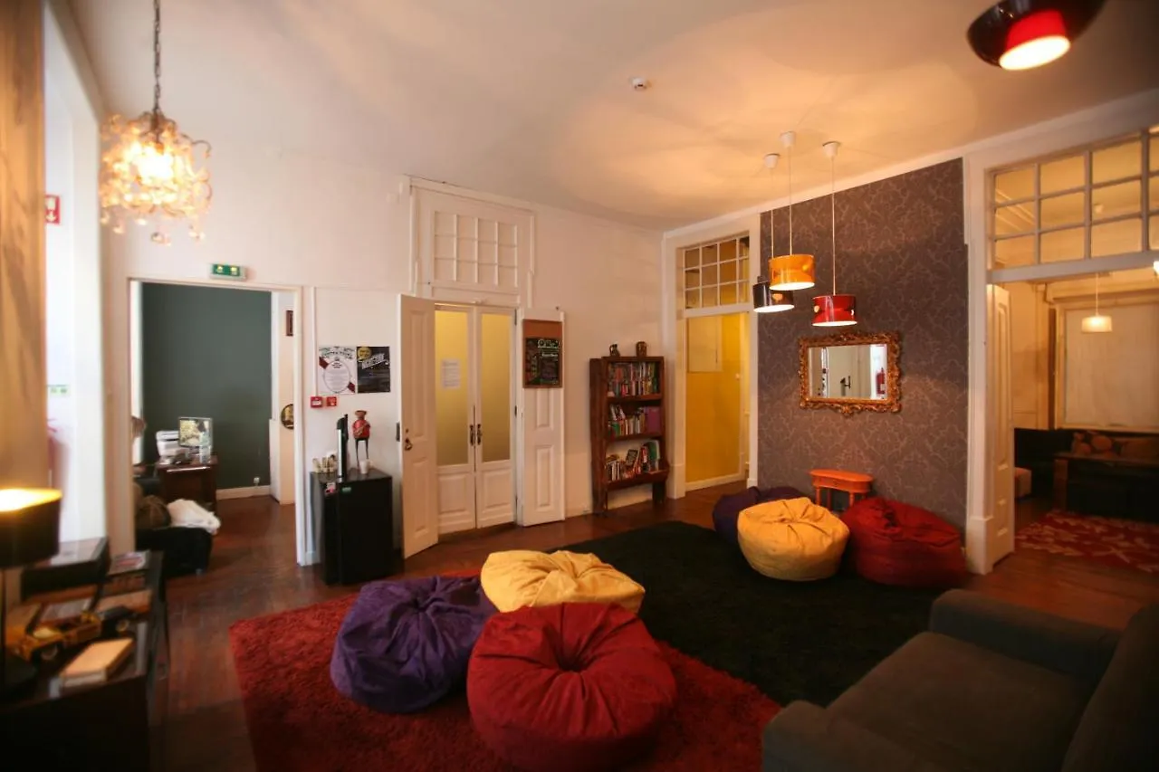 Travellers House - Hostel Lisboa 0*,  Portugal